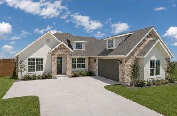 Property Photo: 1707 Twin Oaks Circle TX 77833