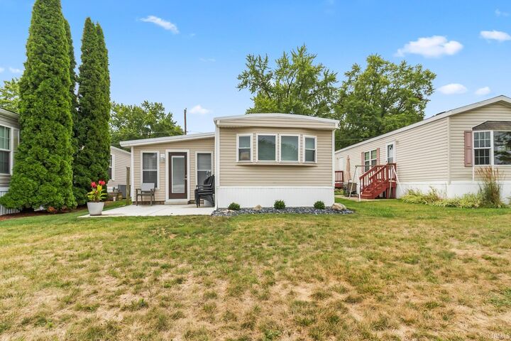 Property Photo: 215 Lane 101A Hamilton Lake #37 IN 46742
