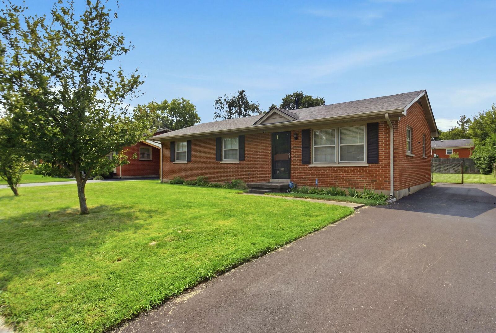 Property Photo:  1883 Feltner Court  KY 40511 