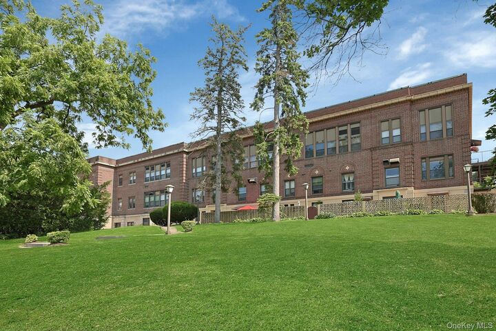 Property Photo: 60 Kensico Road 13 NY 10594