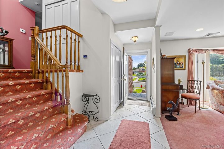 Property Photo:  16 Winthrop Road  NY 11803 