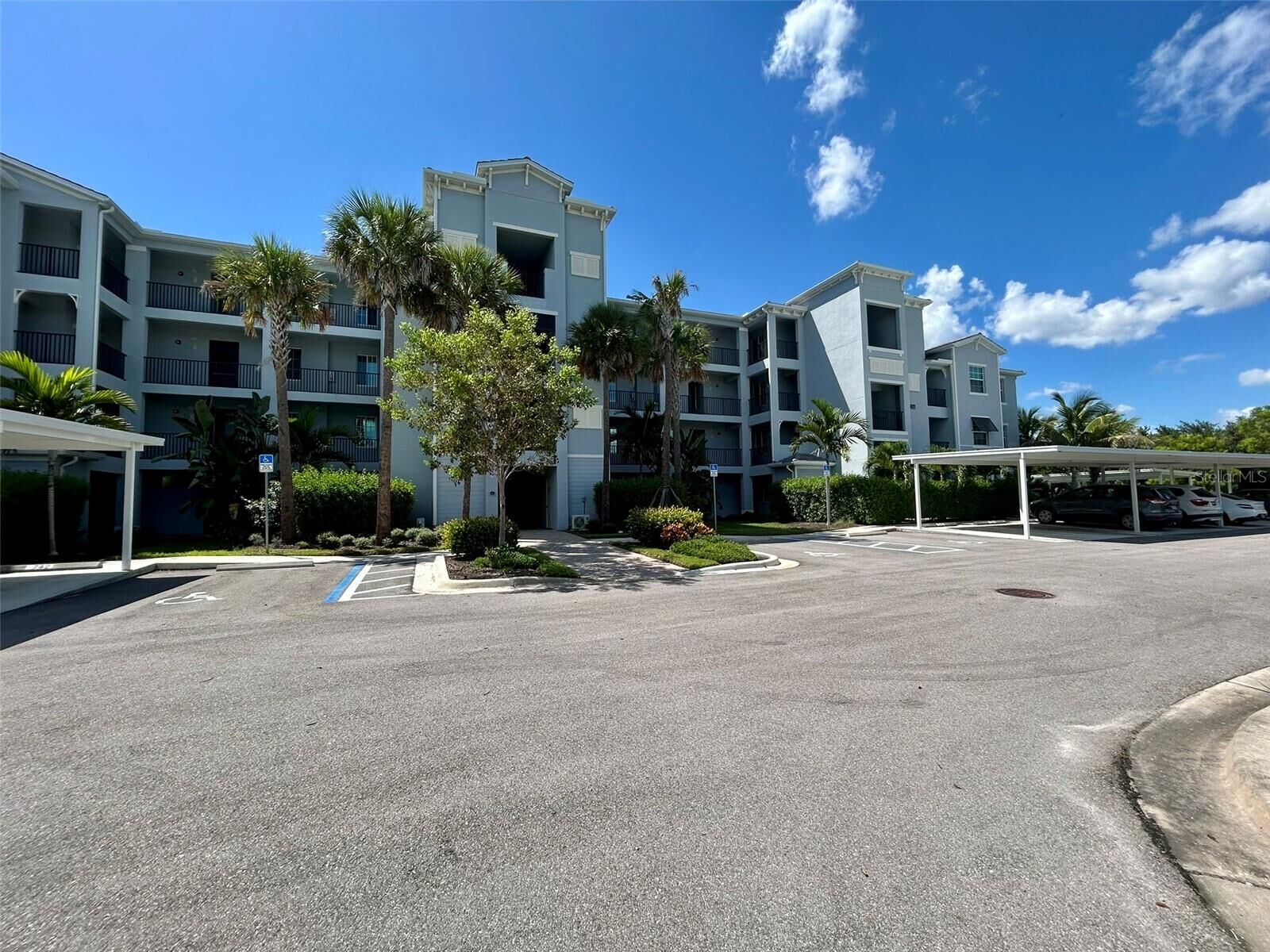Property Photo:  14121 Heritage Landing Boulevard 736  FL 33955 