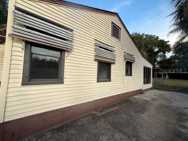 Property Photo:  1607 Center Street  FL 34748 