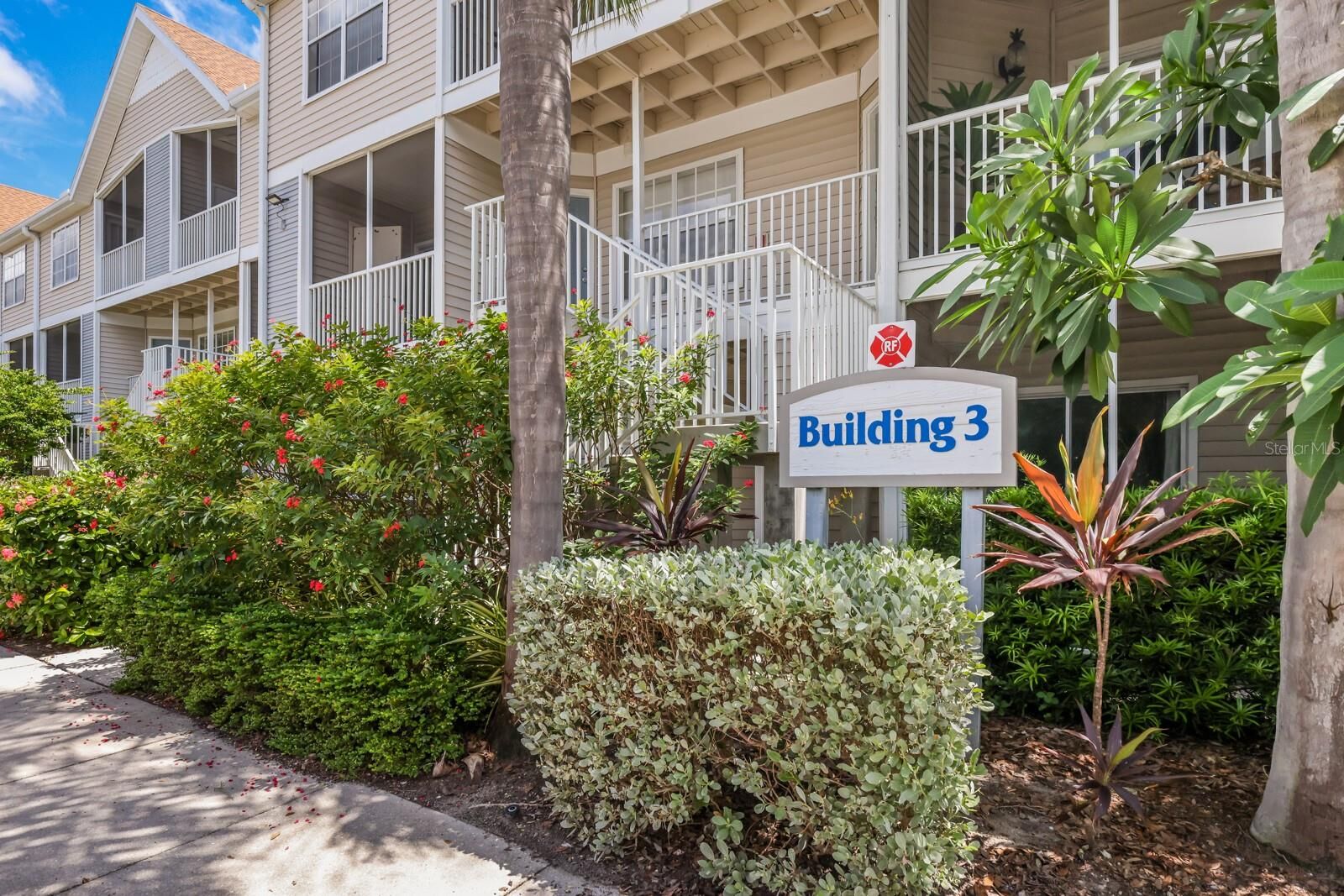 Property Photo: 850 S Tamiami Trail 325 FL 34236