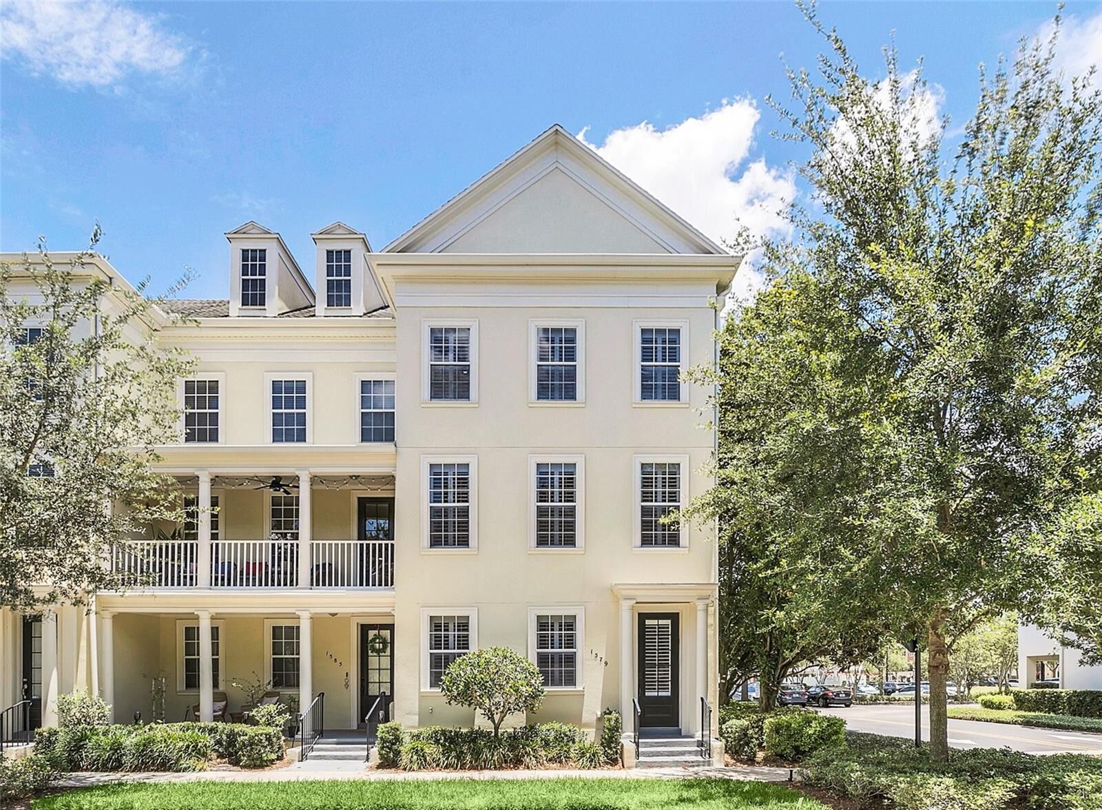 Property Photo:  1579 Chatfield Place  FL 32814 