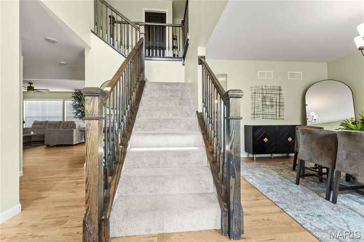 Property Photo:  1547 Winding Meadows  MO 63026 