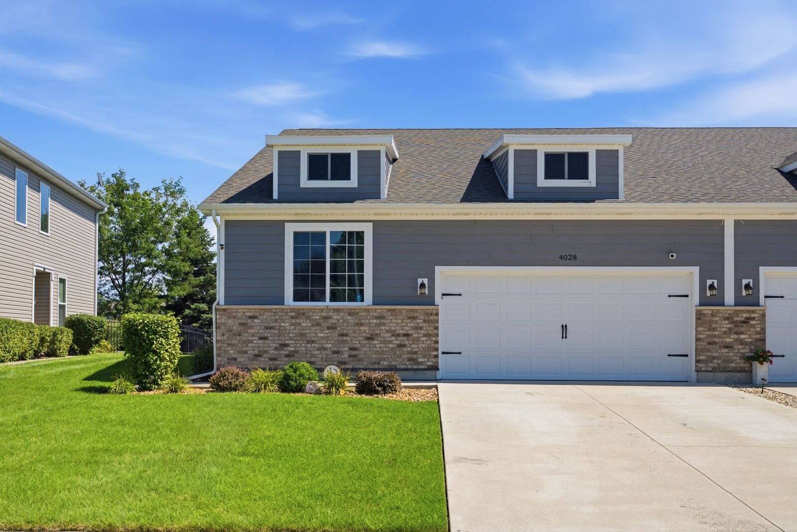 Property Photo:  4028 Brady Street  IL 60560 