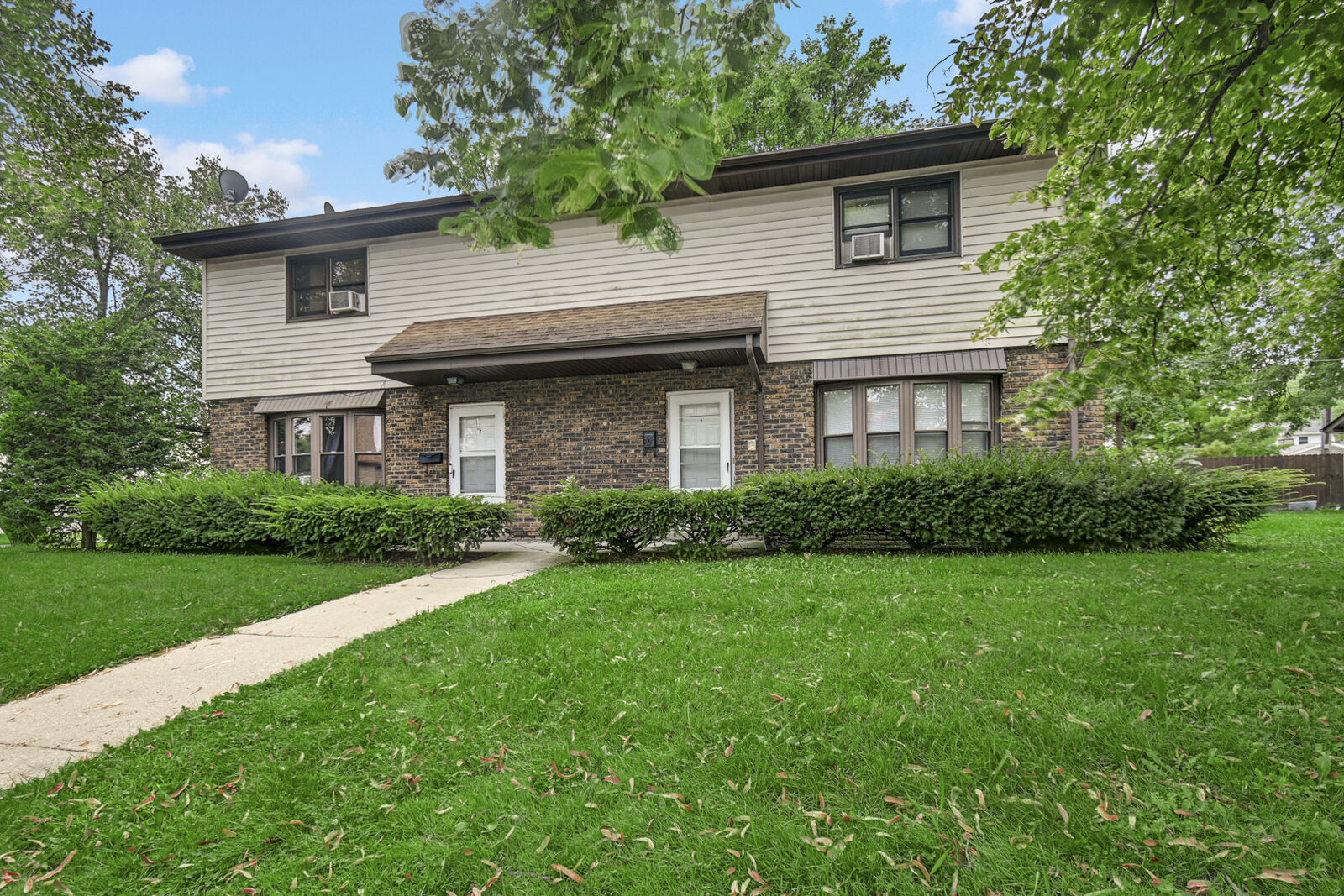 Property Photo:  562-564 3rd Street  IL 60417 