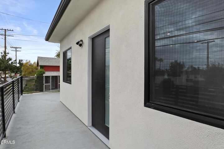 Property Photo:  112 N Kenneth Road 201  CA 91501 