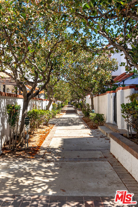Property Photo:  10030 Owensmouth Avenue 67  CA 91311 