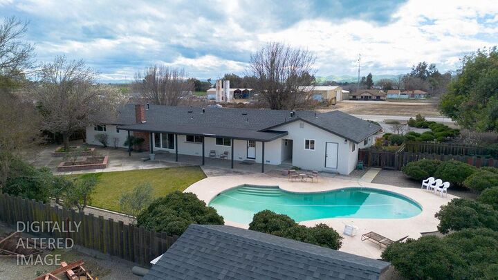 Property Photo:  16012 Sycamore Avenue  CA 95363 