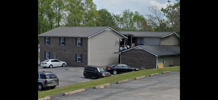 Property Photo: 104 Polk St TN 37096