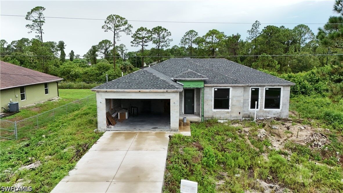 Property Photo: 226 Lausanne Avenue FL 33974