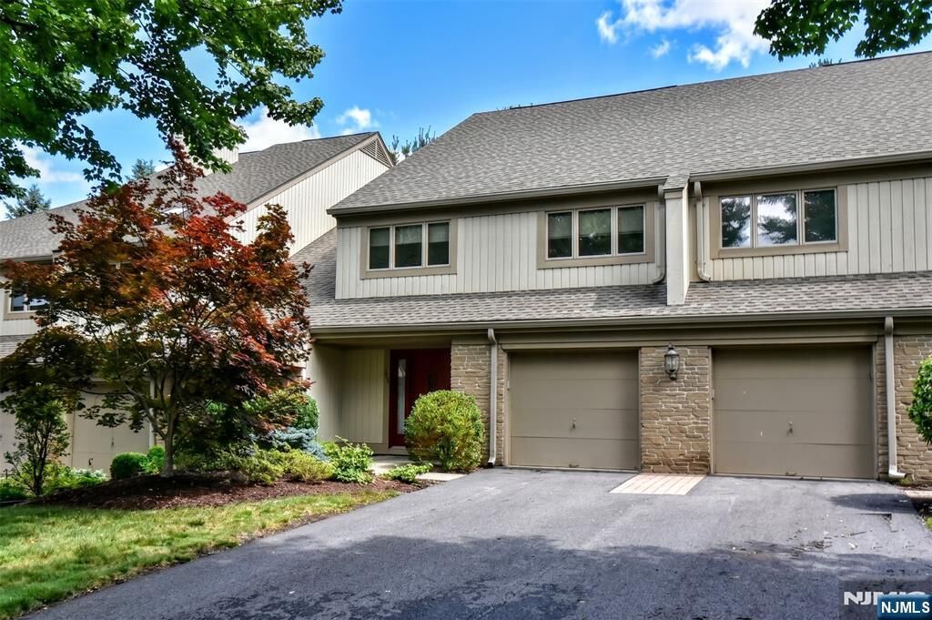 Property Photo:  281 E Vista View Drive  NJ 07430 