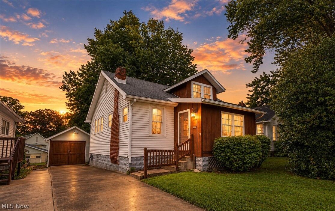 Property Photo:  2117 16th Street  WV 26101 