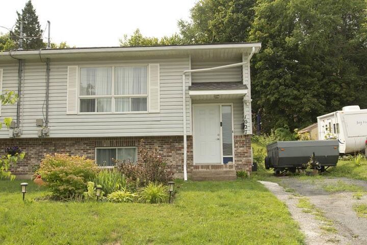 Property Photo:  1027 Marie Crescent  NS B4N 4K4 