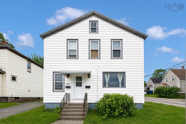 660 Upper Prince Street — photo 1
