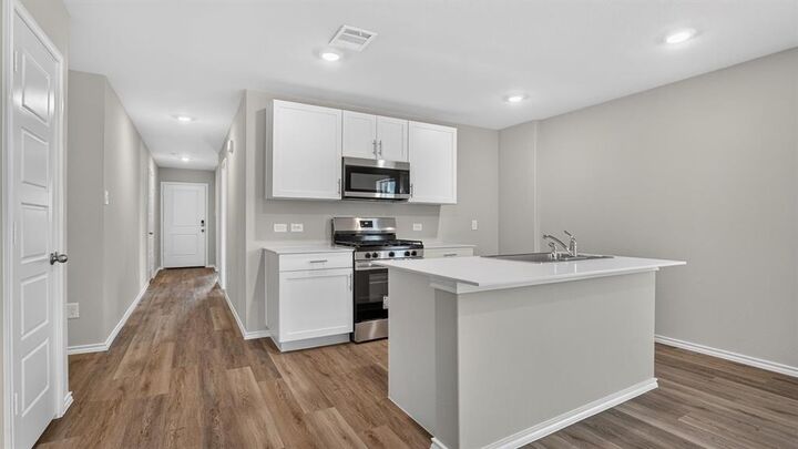 Property Photo: 345 Wayland Street TX 76059