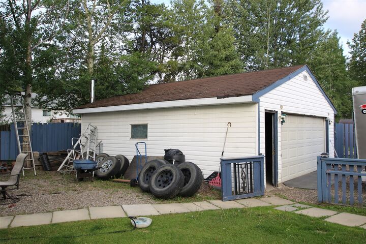 Property Photo: 119 Spruce Avenue BC V0C 2W0