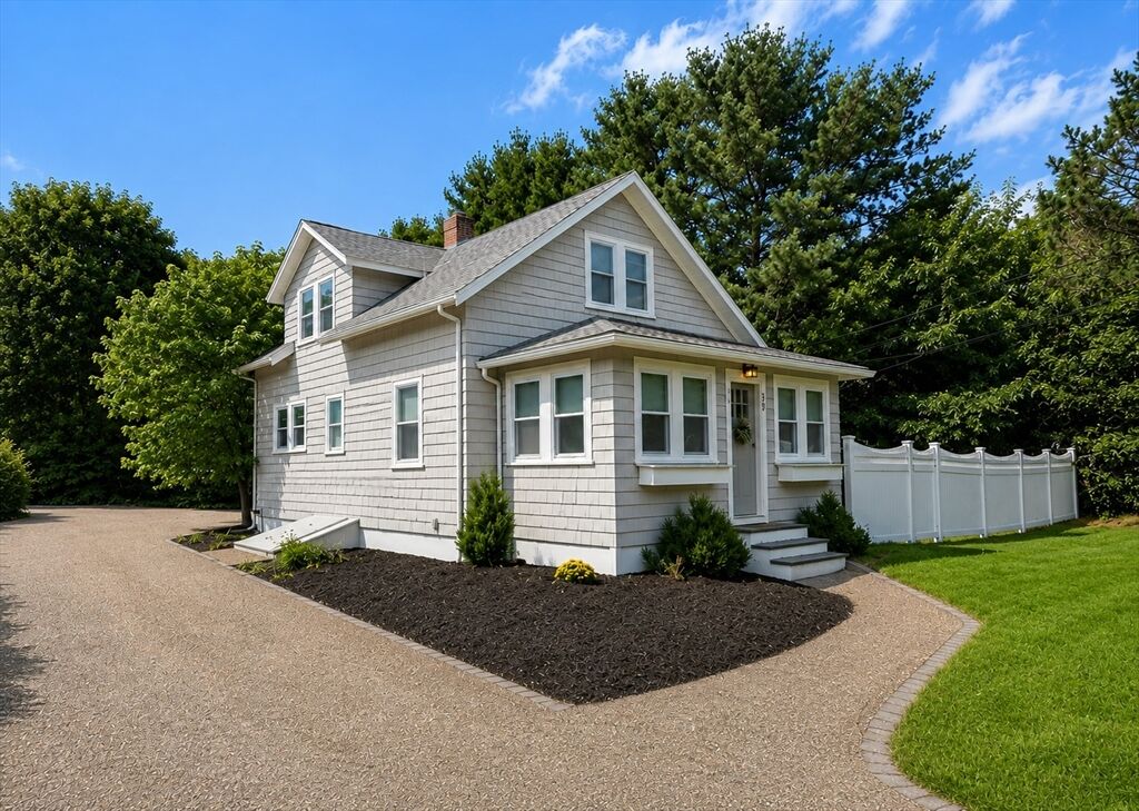 Property Photo:  39 Dale Street  MA 02052 