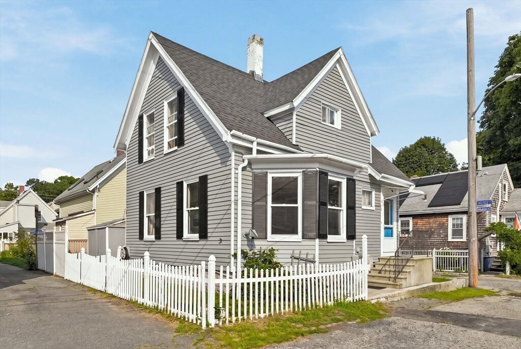 Property Photo:  8 Sylvan Street  MA 01930 