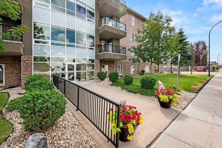 Property Photo: 5305 14 Street 403 AB T9V 2K8