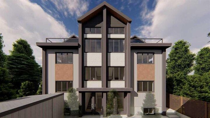 Property Photo:  1436 22 Avenue NW  AB T2M 1P8 