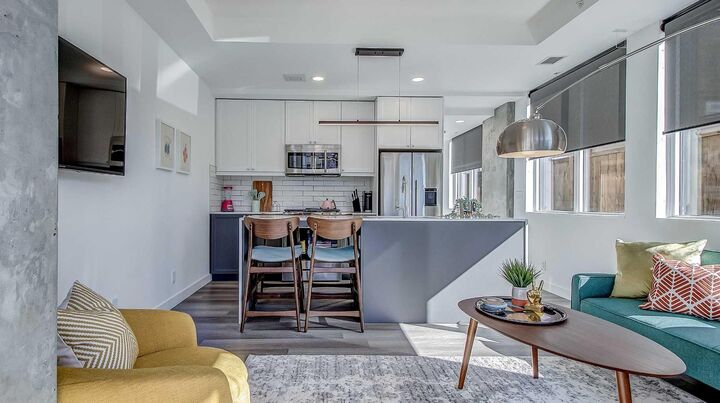 Property Photo:  327 9A Street NW 317R  AB T2N 1T7 