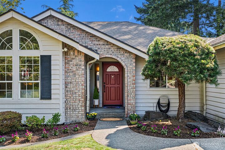 Property Photo:  7317  Stanich Avenue  WA 98335 
