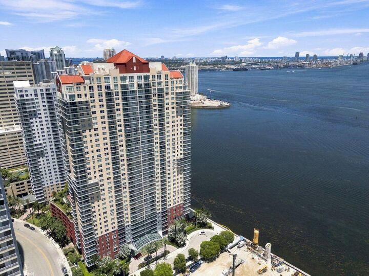 Property Photo: 1155 Brickell Bay Drive 2802 FL 33131