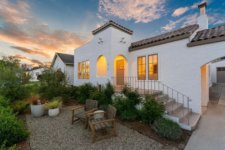 Property Photo:  1514 King Street  CA 95060 