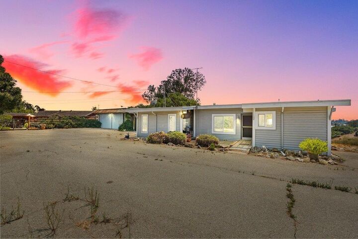 Property Photo:  211 Smith Road  CA 95076 