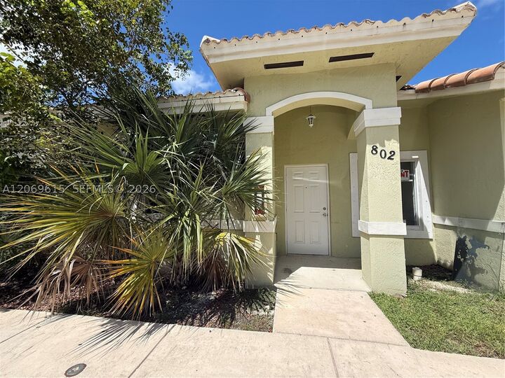 Property Photo: 13252 Old Biscayne Dr 802 FL 33033
