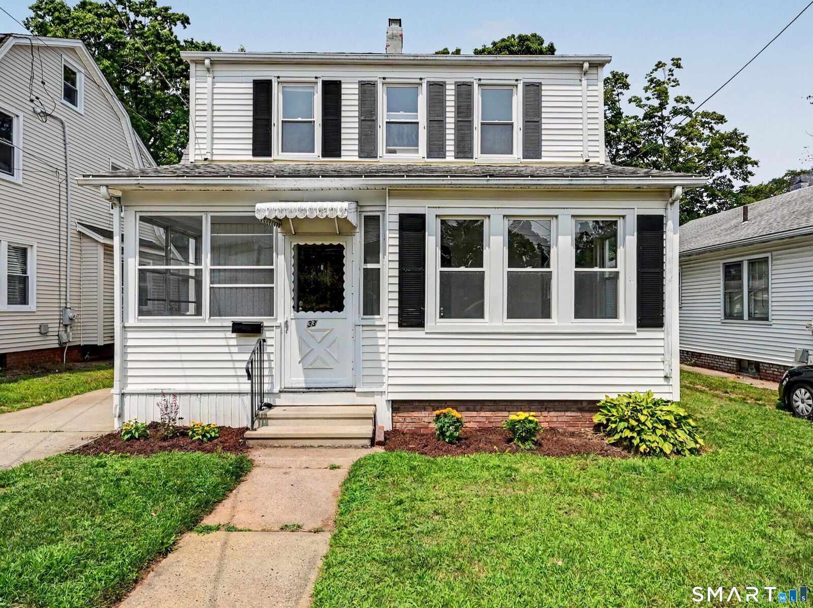 Property Photo:  33 Maple Street  CT 06516 