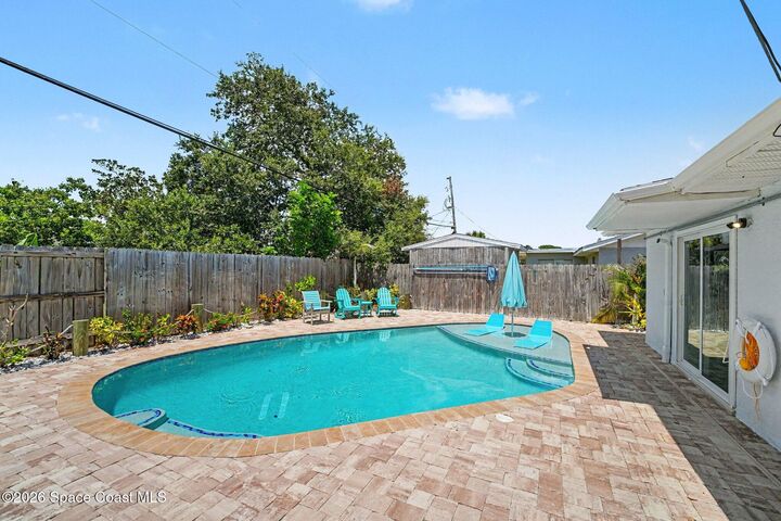 Property Photo:  1445 Fiddler Avenue  FL 32952 