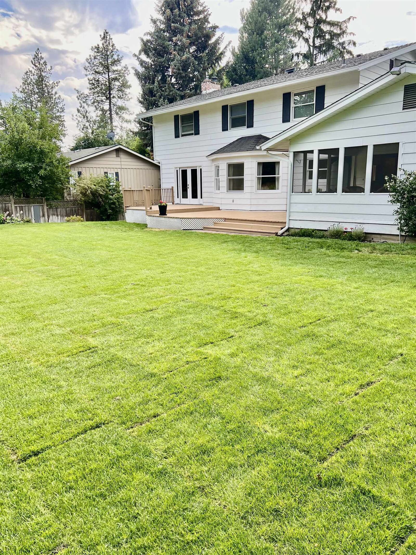 Property Photo: 2711 S Pittsburg St WA 99203