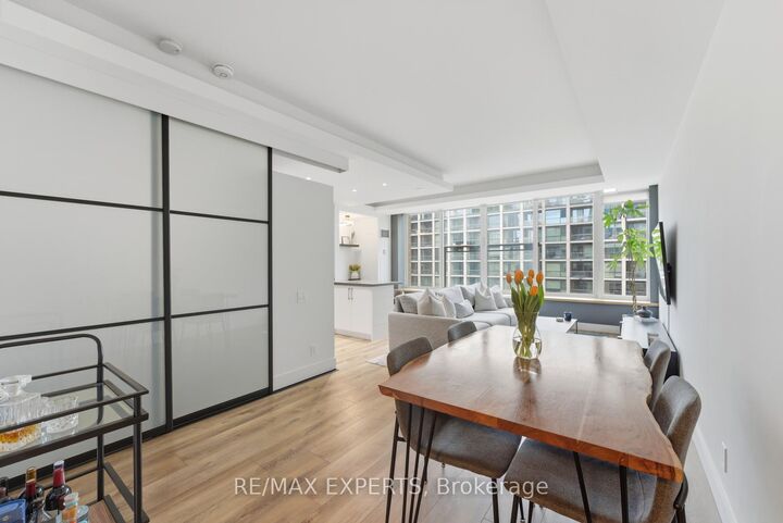 Property Photo: 50 Camden Street 707 ON M5V 3N1