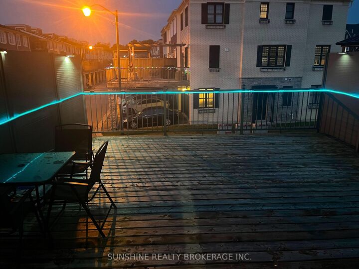 Property Photo: 168 Baker Hill Boulevard ON L4A 1X9