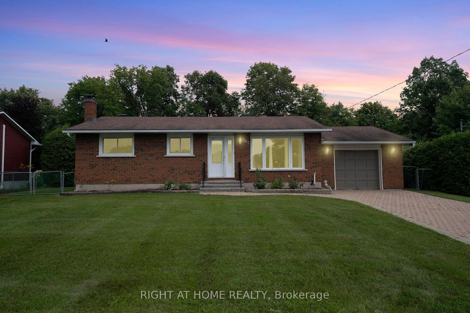 Property Photo: 987 St Jacques Street ON K4K 1C1
