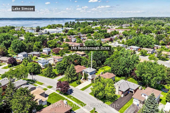 Property Photo:  146 Bessborough Drive  ON L4P 3S3 