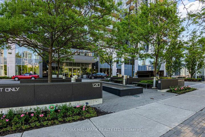 Property Photo:  120 Harrison Garden Boulevard 1406  ON M2N 0H1 