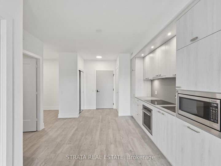 Property Photo:  858 Dupont Street 709  ON M6G 0C1 