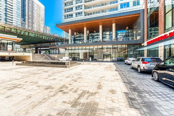 Photo de la propriété: 17 Bathurst Street 2603 ON M5V 0N1