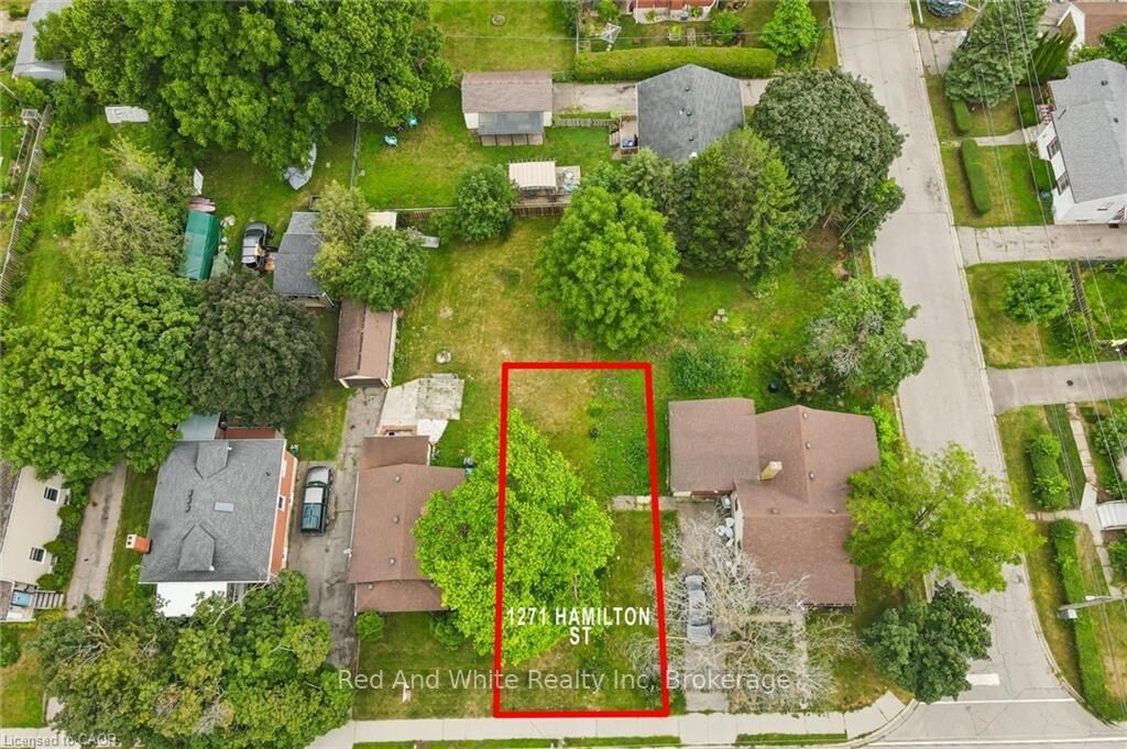 Property Photo:  1271 Hamilton Street  ON N3H 3G4 