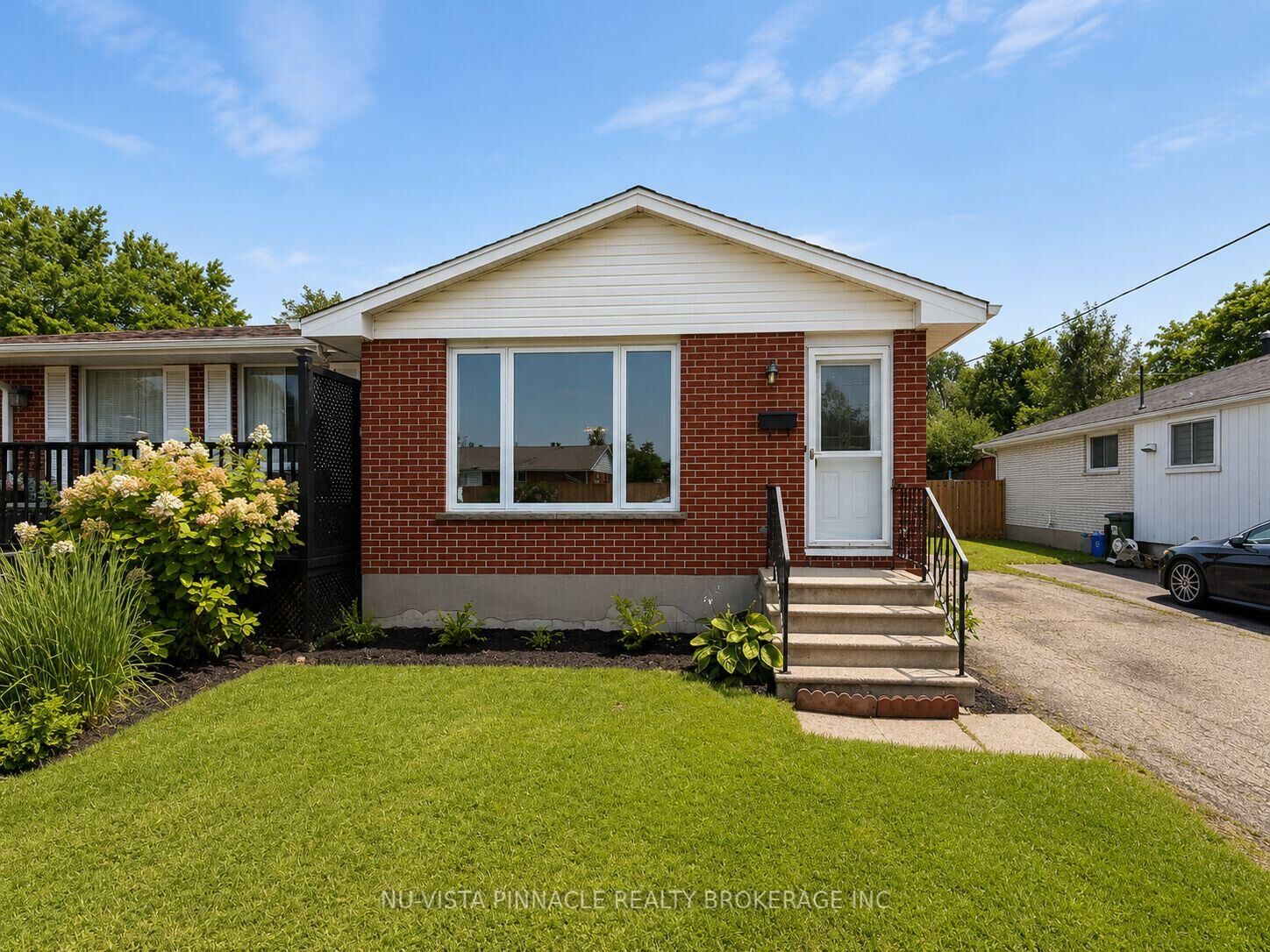 Property Photo:  15 Gregory Place  ON N5R 4S4 
