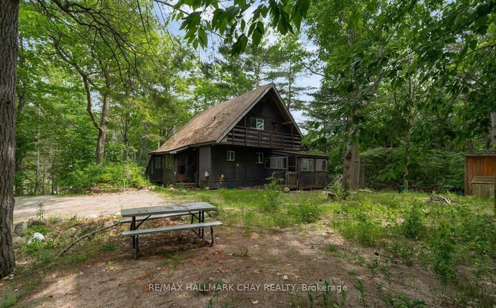 132 Park Road — photo 1