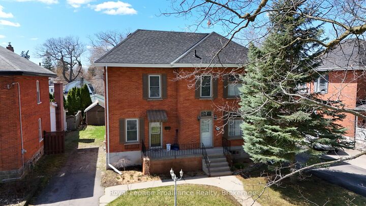 Property Photo: 308 Bleecker Avenue ON K8N 3V4