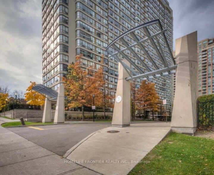 Property Photo: 1359 Rathburn Road 1009 ON L4W 5P7