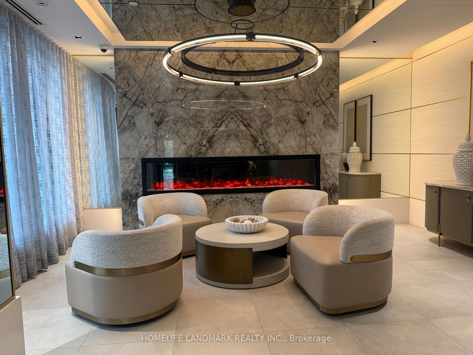 Property Photo:  5858 Yonge Street Ph23  ON M2M 0C6 