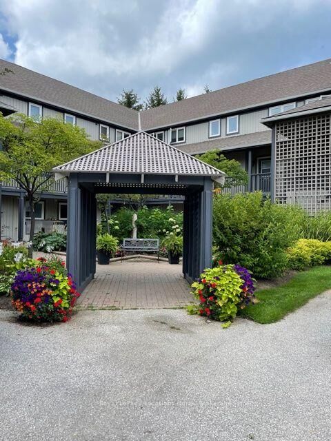 Property Photo: 793 Johnston Park Avenue E ON L9Y 5C7